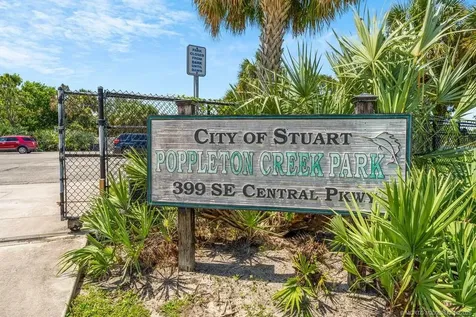 325 SE Halifax Lane Stuart FL 34994