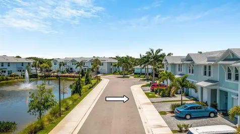 325 SE Halifax Lane Stuart FL 34994