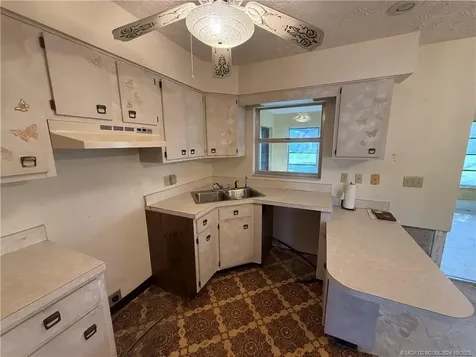 442 SW Lucero Drive Port St Lucie FL 34983