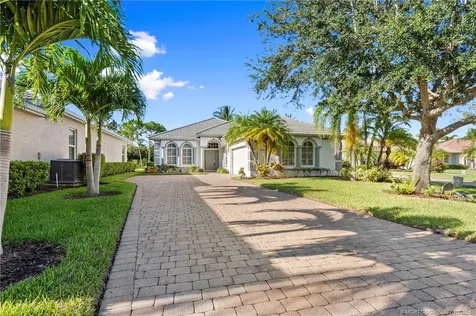 4607 NW Red Bay Circle Jensen Beach FL 34957