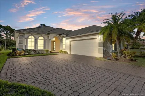 4607 NW Red Bay Circle Jensen Beach FL 34957