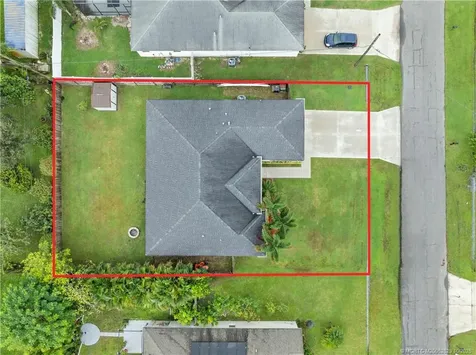 1084 SW Benchor Avenue Port St Lucie FL 34953