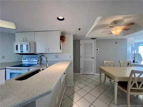 3870 N Highway Highway A1a Hutchinson Island FL 34949