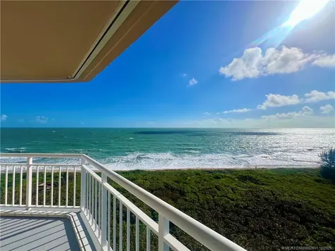 3870 N Highway Highway A1a Hutchinson Island FL 34949