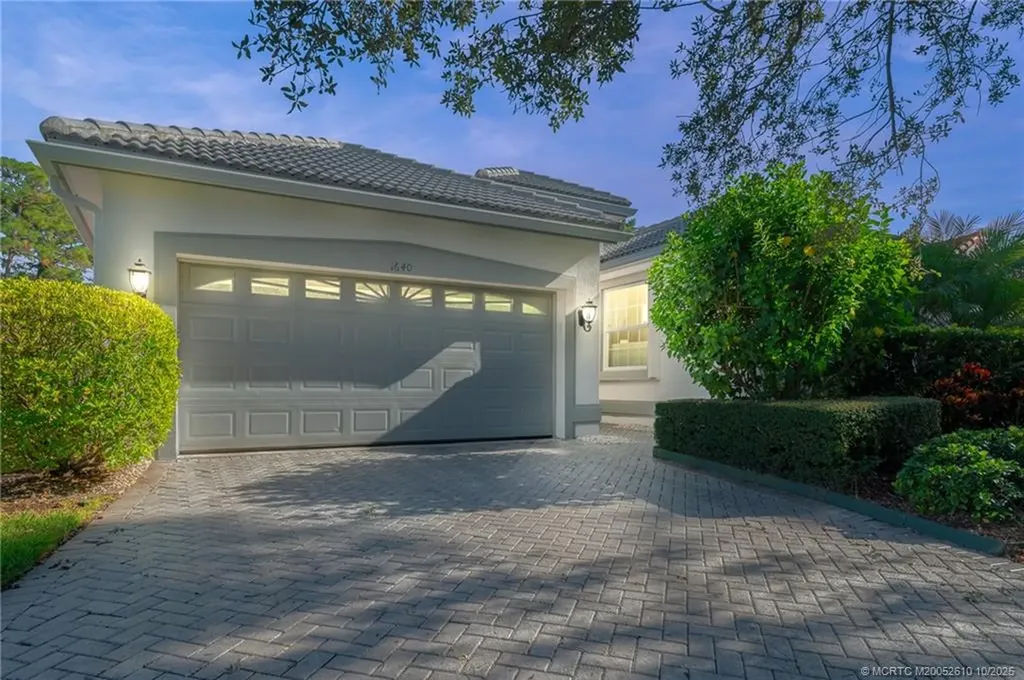 1640 SE Shelburnie Way Port St Lucie FL 34952