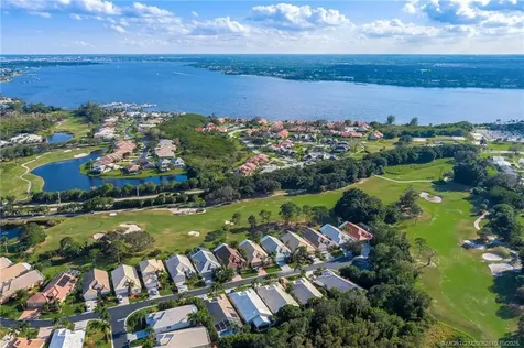 1640 SE Shelburnie Way Port St Lucie FL 34952