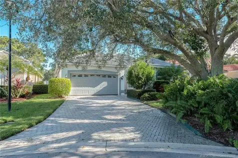 1640 SE Shelburnie Way Port St Lucie FL 34952