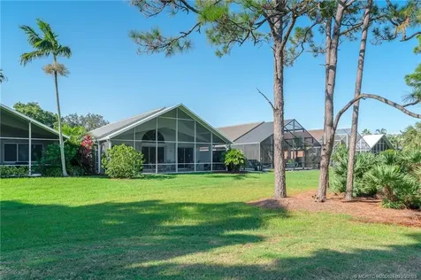 1640 SE Shelburnie Way Port St Lucie FL 34952