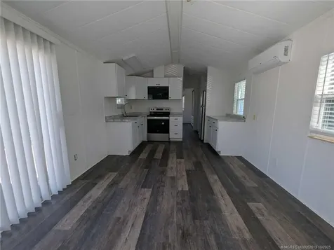 2423 NE Palm Avenue Jensen Beach FL 34957