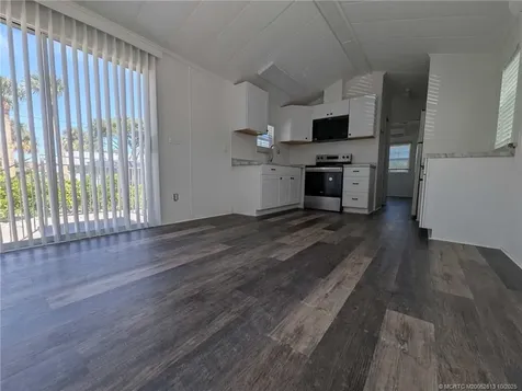 2423 NE Palm Avenue Jensen Beach FL 34957