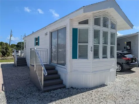 2423 NE Palm Avenue Jensen Beach FL 34957