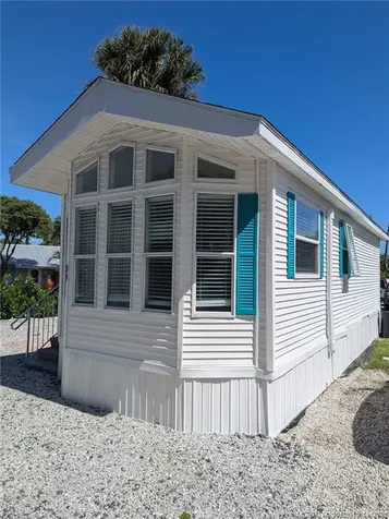 2423 NE Palm Avenue Jensen Beach FL 34957