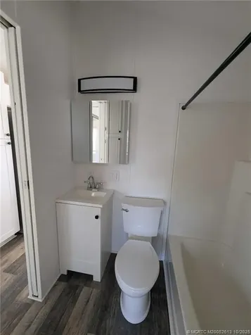 2423 NE Palm Avenue Jensen Beach FL 34957