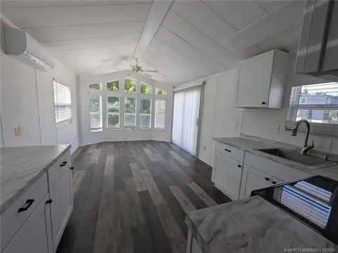 2423 NE Palm Avenue Jensen Beach FL 34957