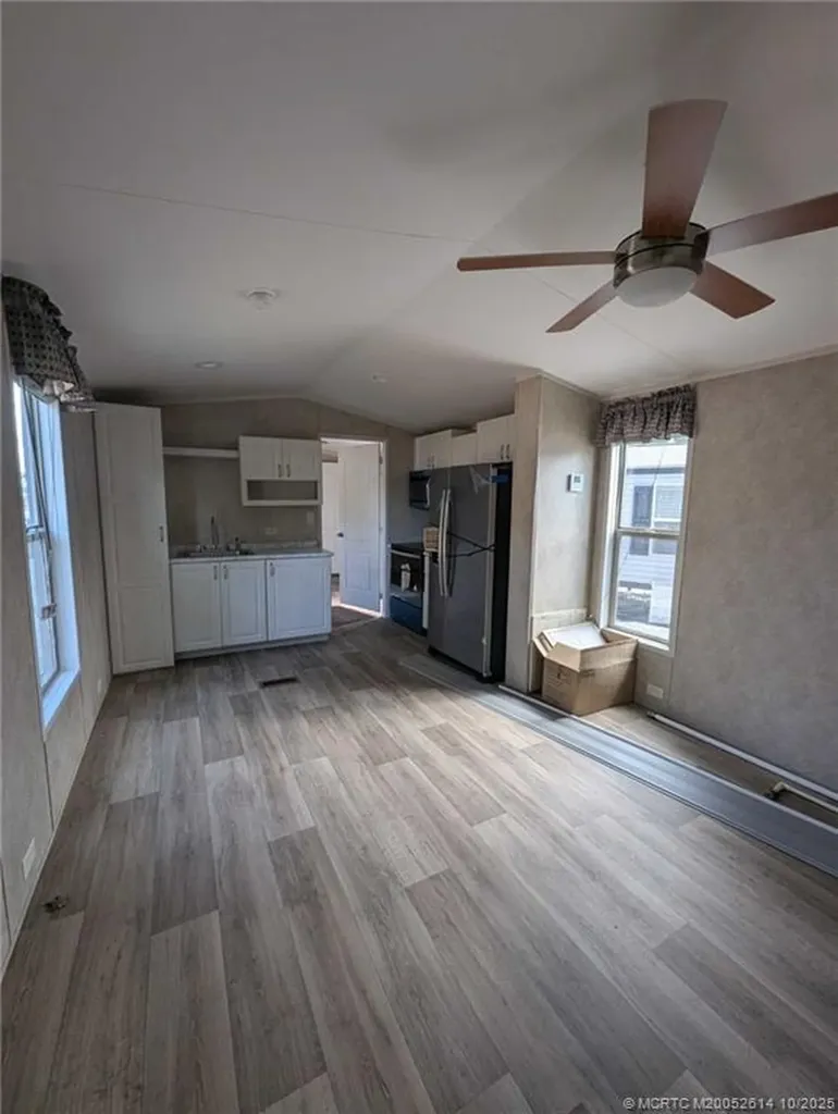 2423 NE Palm Avenue Jensen Beach FL 34957