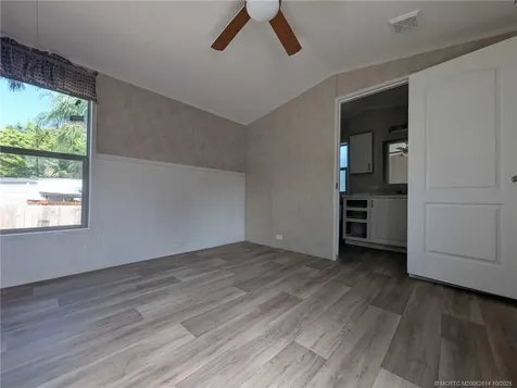 2423 NE Palm Avenue Jensen Beach FL 34957