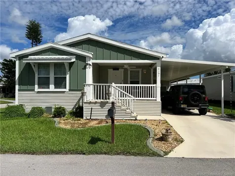 4191 2nd Court Lantana FL 33467