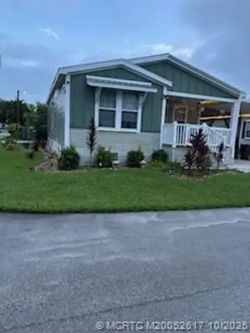 4191 2nd Court Lantana FL 33467