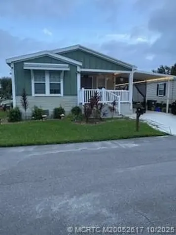 4191 2nd Court Lantana FL 33467