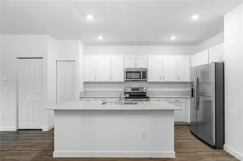 211 SE Woodbark Street Port St Lucie FL 34984