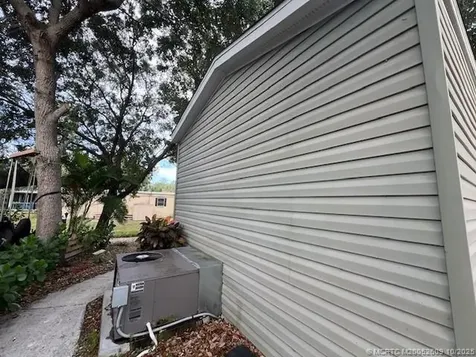 2555 Pga Boulevard Palm Beach Gardens FL 33410