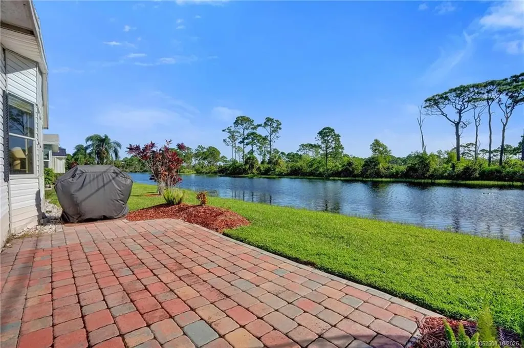 8420 Gallberry Circle Port St Lucie FL 34952