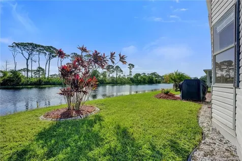 8420 Gallberry Circle Port St Lucie FL 34952