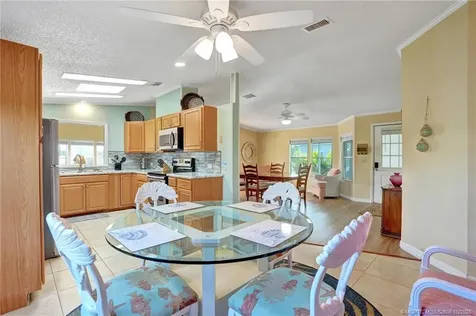 8420 Gallberry Circle Port St Lucie FL 34952