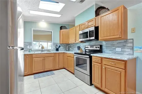 8420 Gallberry Circle Port St Lucie FL 34952