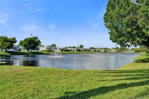 8420 Gallberry Circle Port St Lucie FL 34952