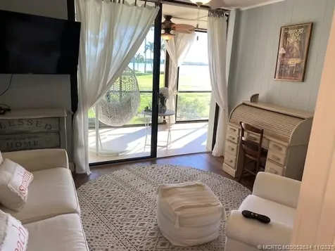 3432 NE Causeway Boulevard NE Jensen Beach FL 34957