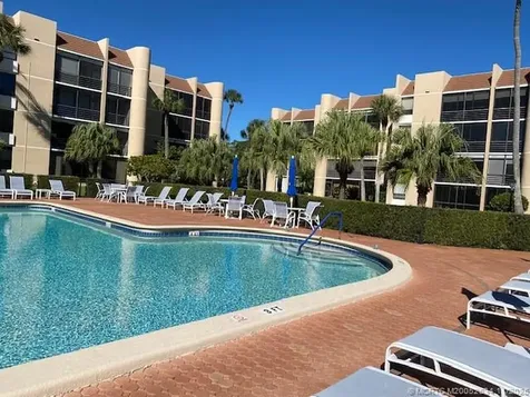 3432 NE Causeway Boulevard NE Jensen Beach FL 34957