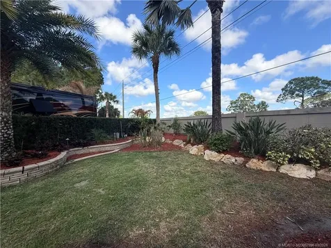 80 NW Putter Pointe Port St Lucie FL 34986