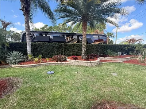 80 NW Putter Pointe Port St Lucie FL 34986