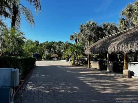 80 NW Putter Pointe Port St Lucie FL 34986