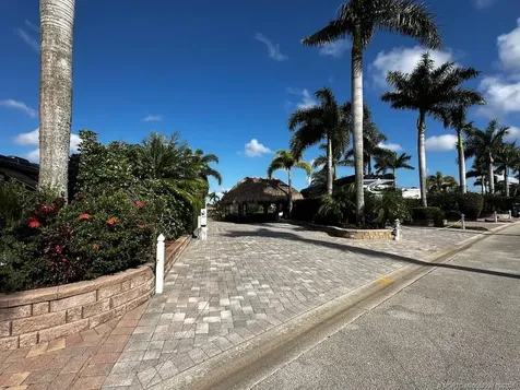 265 NW Hazard Way Port St Lucie FL 34986
