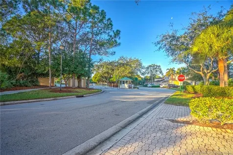 9212 World Cup Way Port St Lucie FL 34986