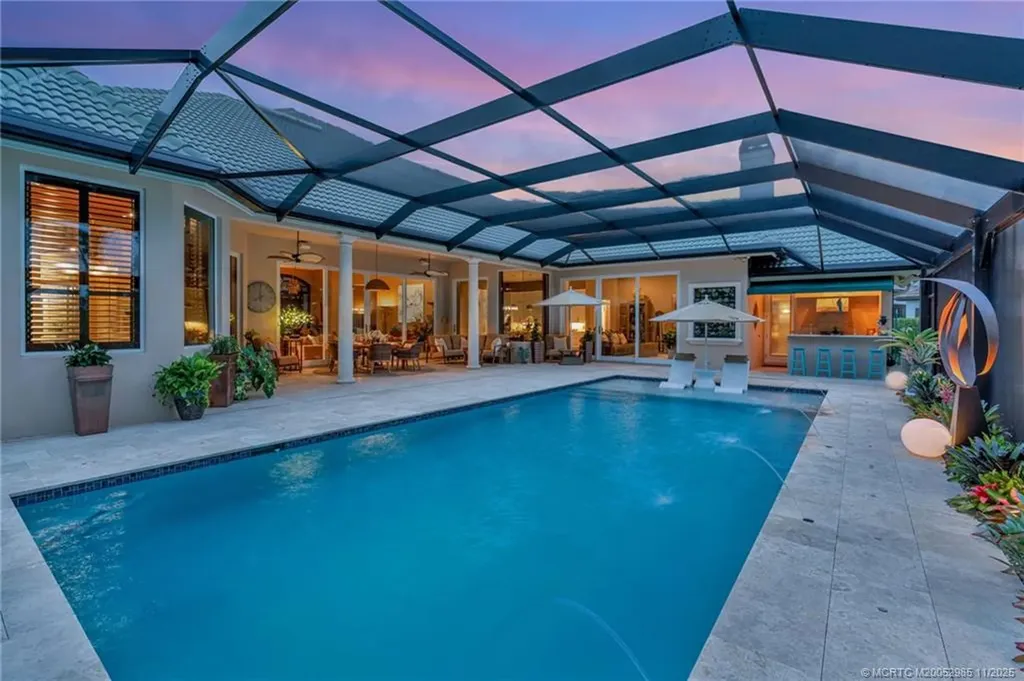 7701 SE Manhasset Place Hobe Sound FL 33455