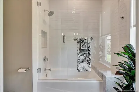 7701 SE Manhasset Place Hobe Sound FL 33455