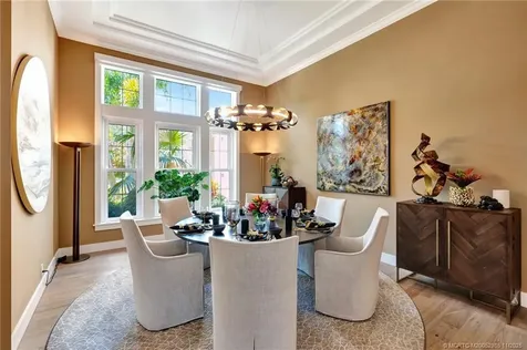 7701 SE Manhasset Place Hobe Sound FL 33455