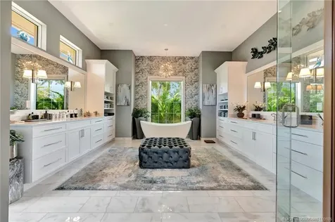 7701 SE Manhasset Place Hobe Sound FL 33455