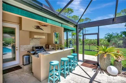 7701 SE Manhasset Place Hobe Sound FL 33455