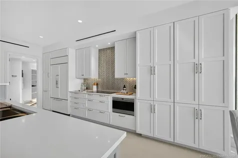 2920 SE Dune Drive Stuart FL 34996