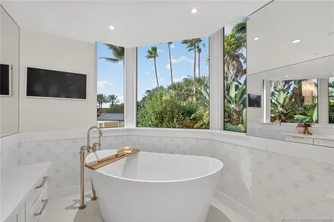 2920 SE Dune Drive Stuart FL 34996