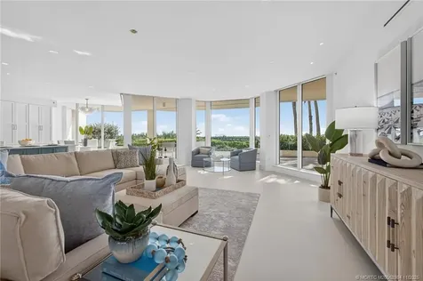 2920 SE Dune Drive Stuart FL 34996