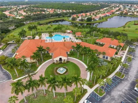 303 NW Treeline Trace Port St Lucie FL 34986