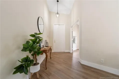 303 NW Treeline Trace Port St Lucie FL 34986