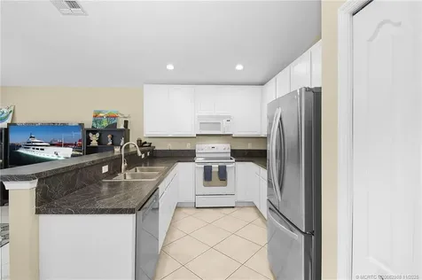 486 NW Sunflower Place Jensen Beach FL 34957