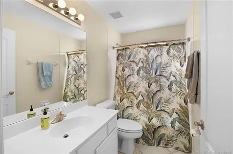 486 NW Sunflower Place Jensen Beach FL 34957