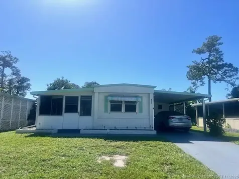 6453 Birch Lane Lantana FL 33462